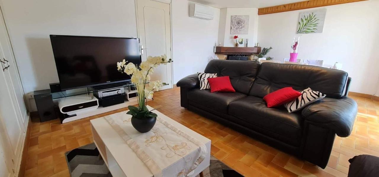 Belle Maison Avec Jardin Rdc T3 De 70M2 Vacances Ou Cure Thermale Rochefort Екстер'єр фото